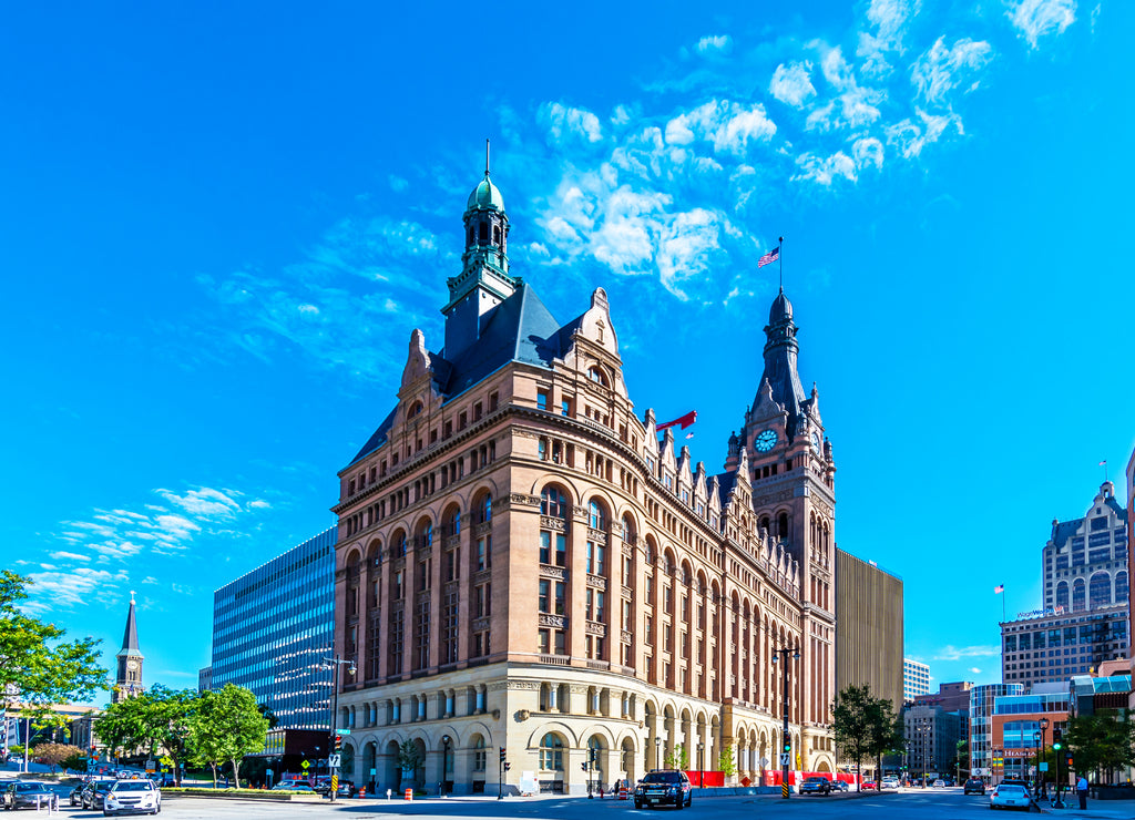 Old district street view in Milwaukee City of Wisconsin