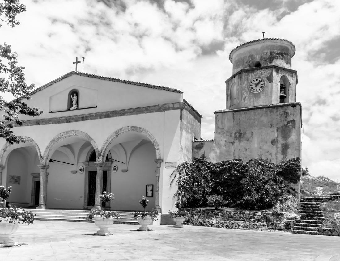 Noah Jigsaw Puzzle Myrtle Beach, South Carolina, USA city skyline in black white 1000 pieces