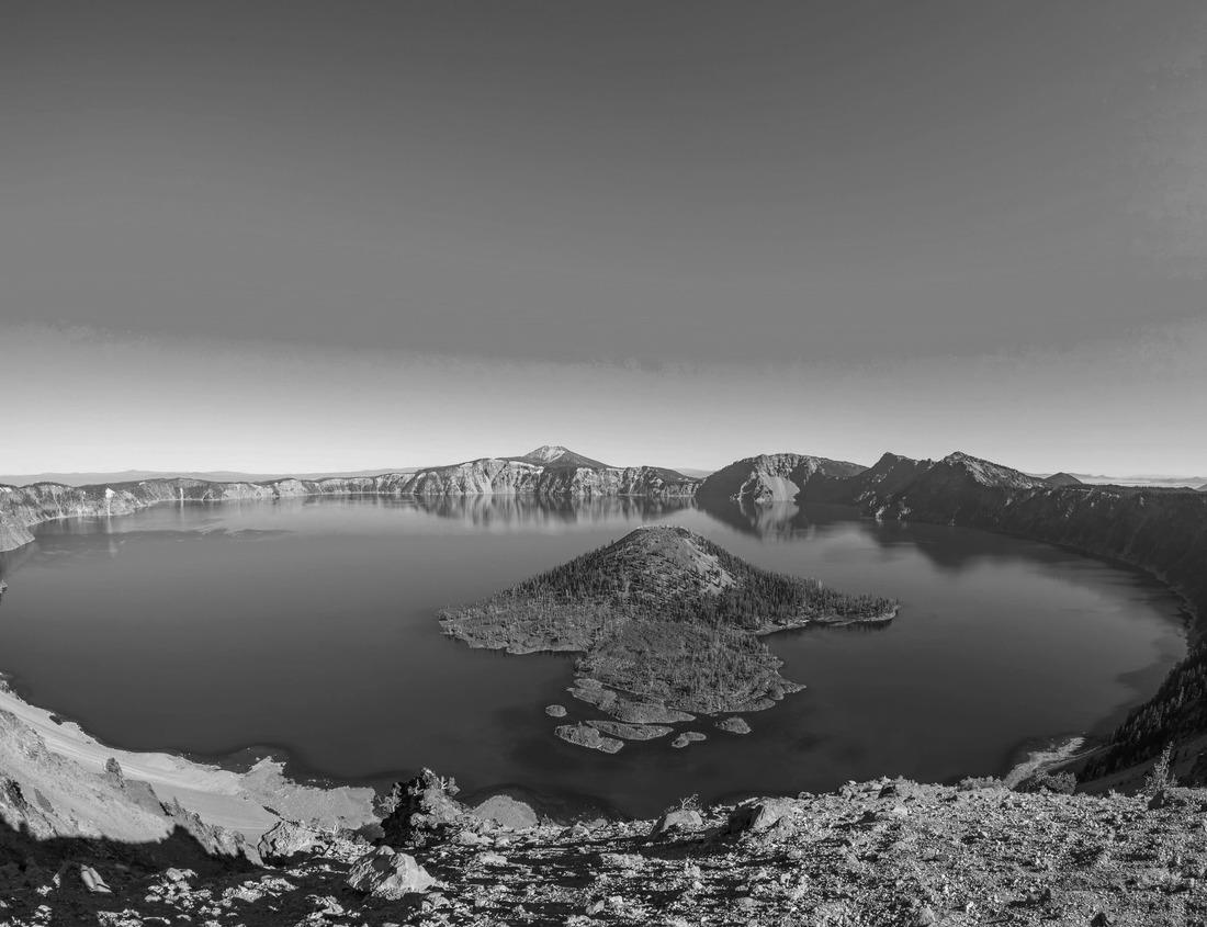 Noah Jigsaw Puzzle Cinematic aerial view over the Newport Beach harbor during the annual boat show with luxury yachts, boats and Duffy boats on a sunny blue sky day in black white 1000 pieces