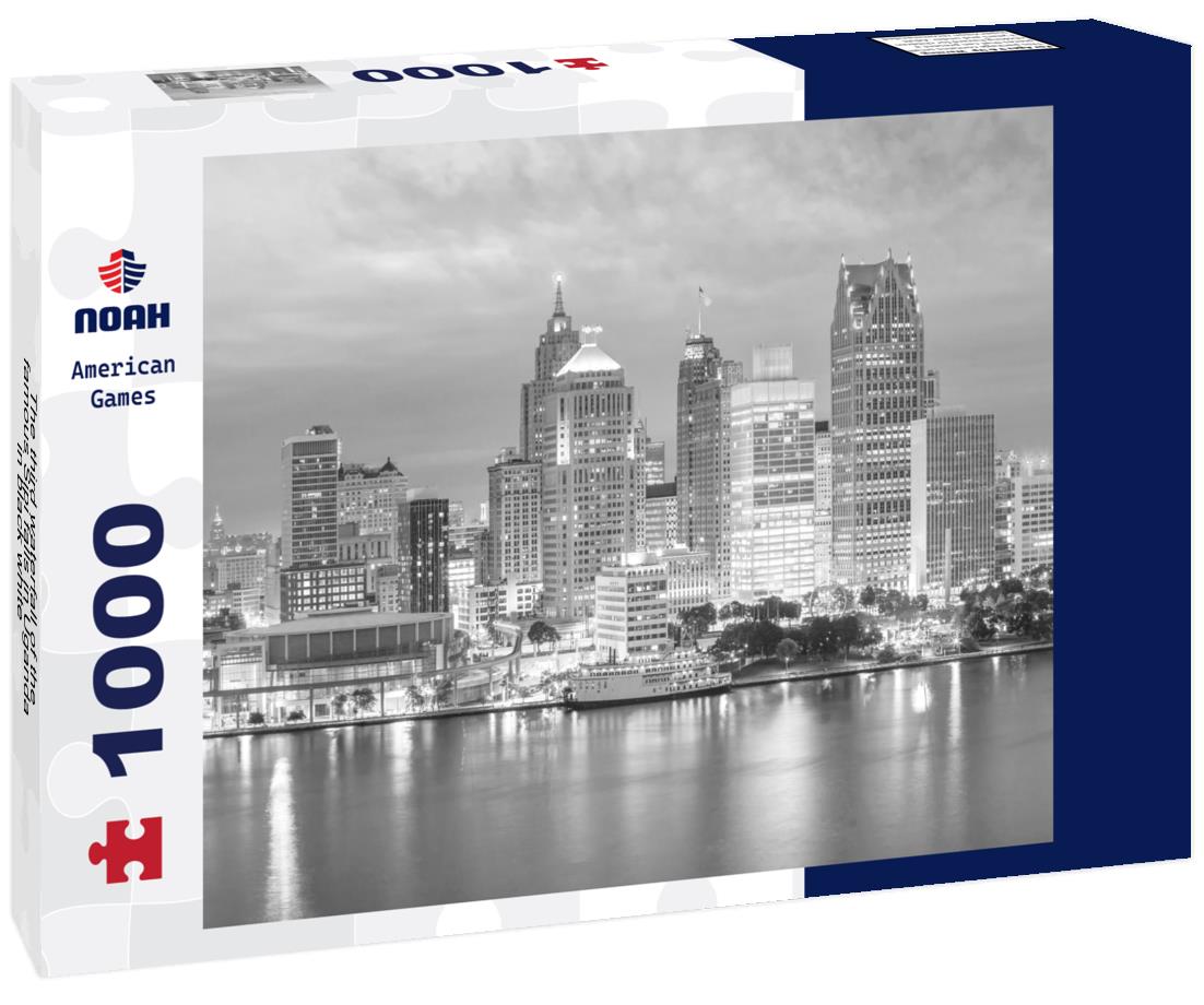 Noah Jigsaw Puzzle The third waterfall of the famous Sipi falls in Uganda in black white 1000 pieces