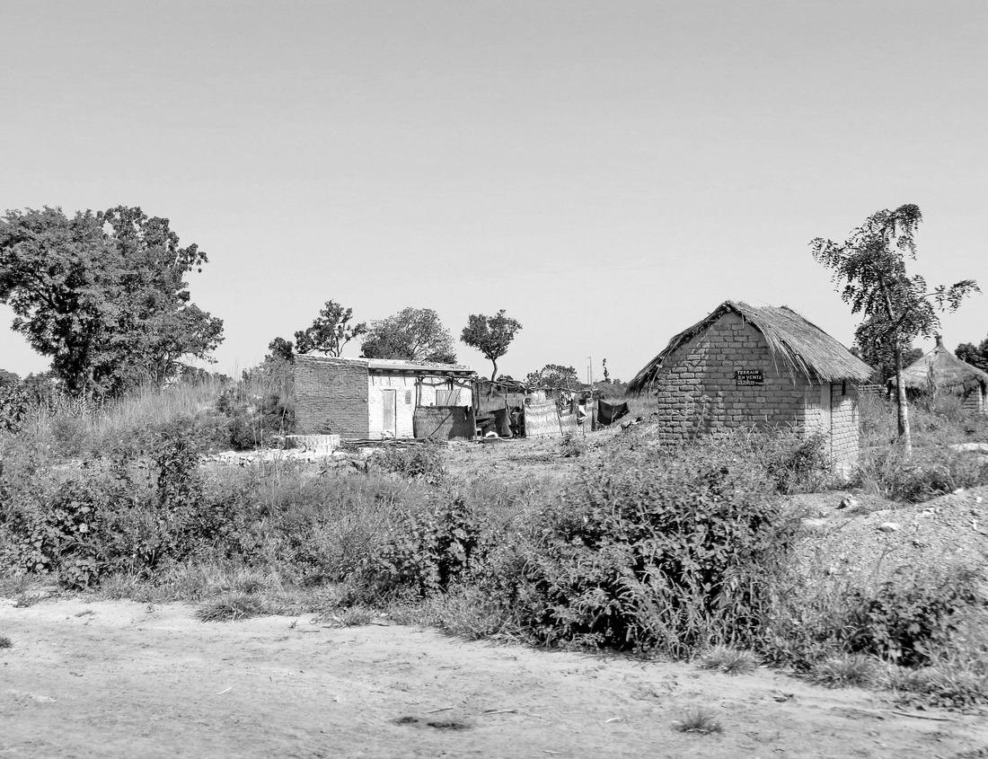 Noah Jigsaw Puzzle Louisville, Kentucky, USA river skyline in black white 1000 pieces