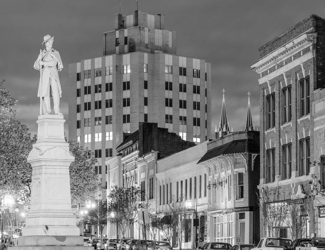 Noah Jigsaw Puzzle Mannheim, water tower, Germany in black white 1000 pieces
