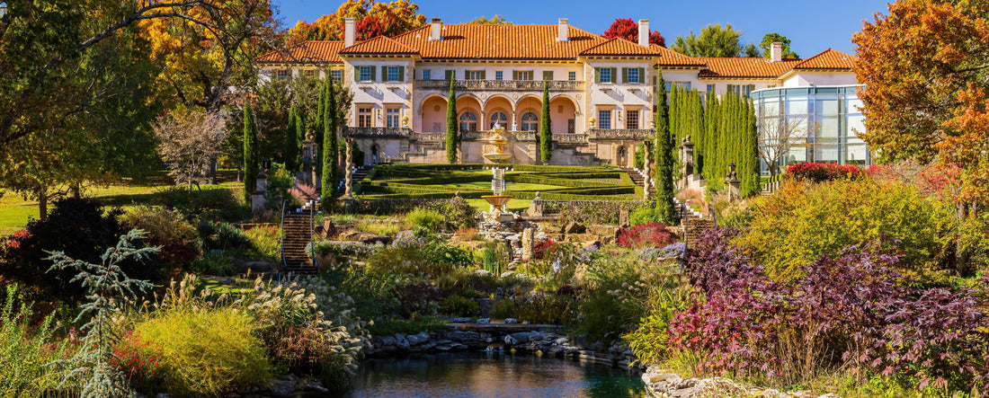 Noah Jigsaw Puzzle Beautiful fall color and mansion in the famous Philbrook Museum of Art at Tulsa, Oklahoma panorama 2000 pieces