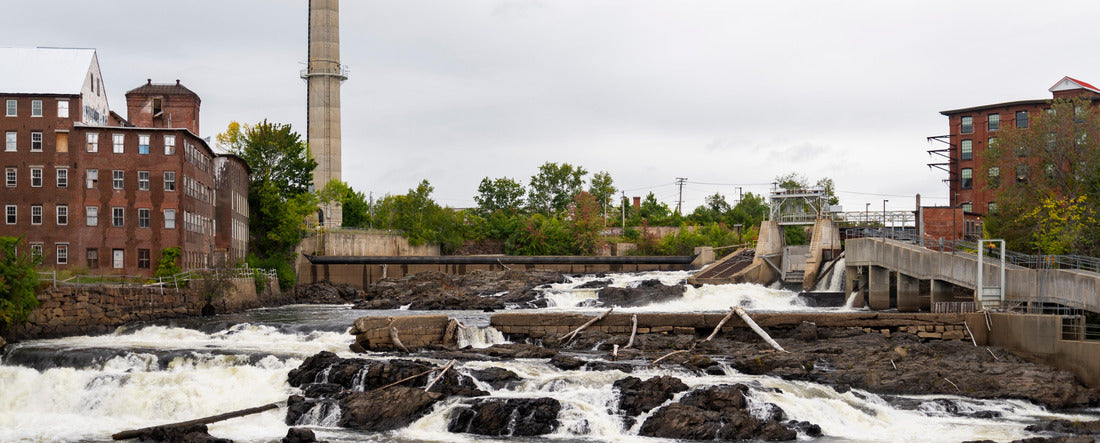 Noah Jigsaw Puzzle The historic brick pepperell center or former mill building in the town of Biddeford Maine panorama 2000 pieces
