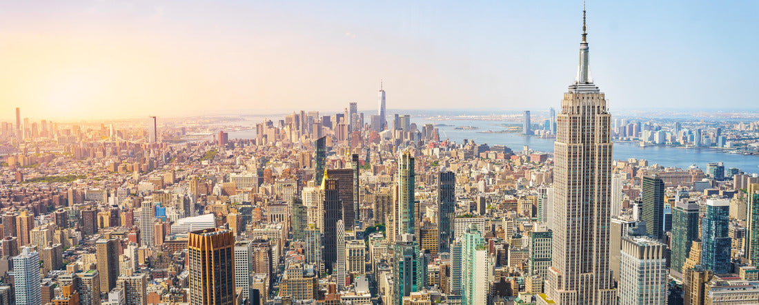 Amazing the New York skyline and skyscraper at sunset. Beautiful cityscape in midtown Manhattan 2000pc Panoramic Puzzle