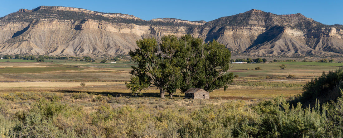 Noah Jigsaw Puzzle Yucca House National Monument in Colorado. Large, unexcavated Ancestral Puebloan archaeological site in Montezuma Valley panorama 2000 pieces