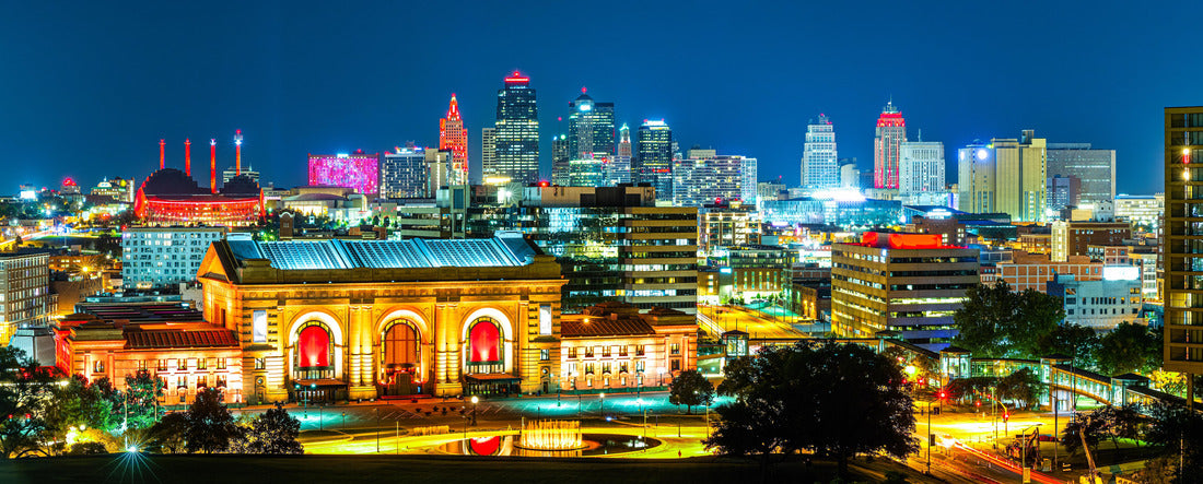 Kansas City skyline by night, viewed from Liberty Memorial Park, near Union Station. Kansas City is the largest city in Missouri 2000pc Panoramic Puzzle