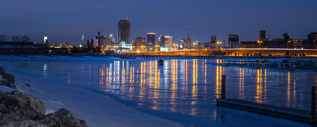 A View Of Downtown Buffalo New York 2000pc Panoramic Puzzle