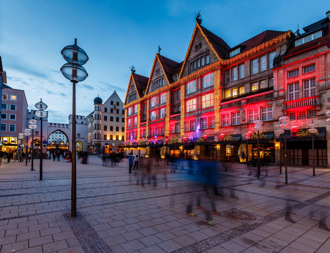 Noah Jigsaw Puzzle Illuminated Neuhauser Street and Karlsplatz Gate in Munich in the evening, Germany 1000 pieces