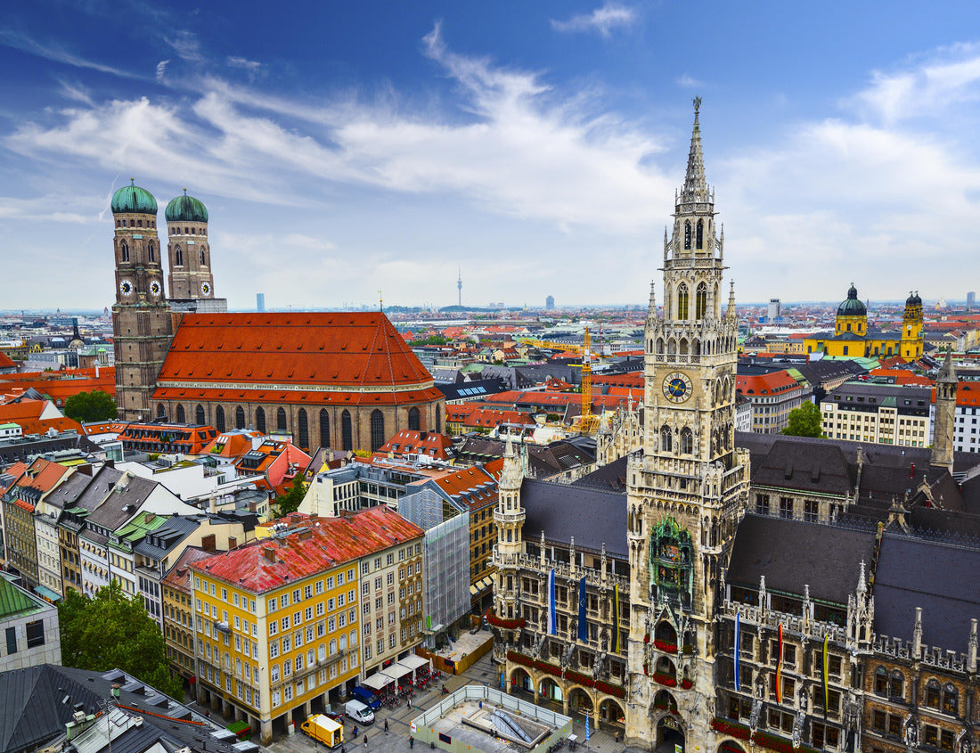 Noah Jigsaw Puzzle Munich, Germany skyline at City Hall 1000 pieces