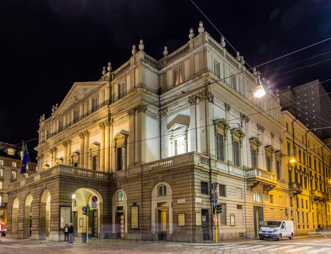 Noah Jigsaw Puzzle La Scala, an opera house in Milan, Italy 1000 pieces