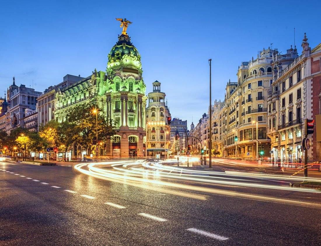 Noah Jigsaw Puzzle Madrid, Spain cityscape on Gran Via at twilight 1000 pieces