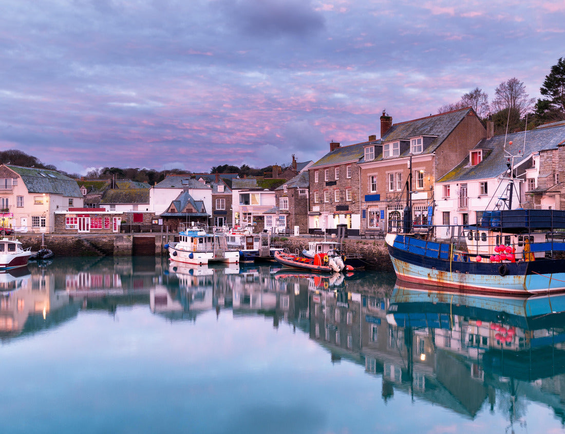 Noah Jigsaw Puzzle Dawn at the harbor in Padstow an historic fishing town on the north Cornwall coast 1000 pieces