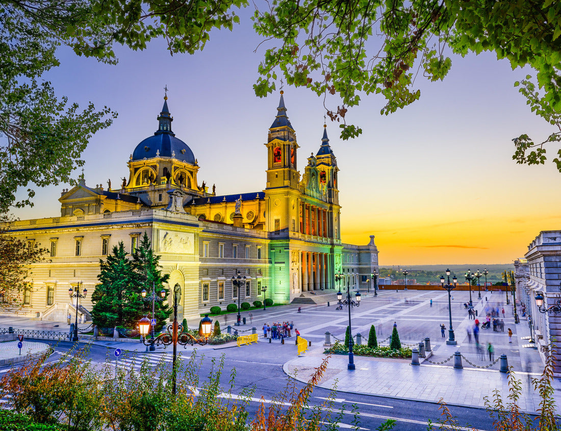 Noah Jigsaw Puzzle Madrid, Spain at La Almudena Cathedral and the Royal Palace 1000 pieces