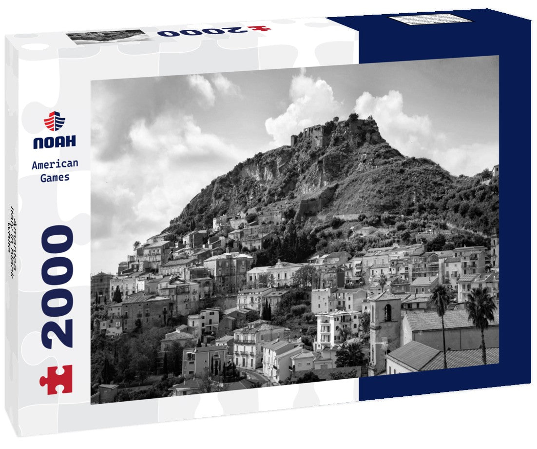 Noah Jigsaw Puzzle Amantea - Italy in black white 2000 pieces