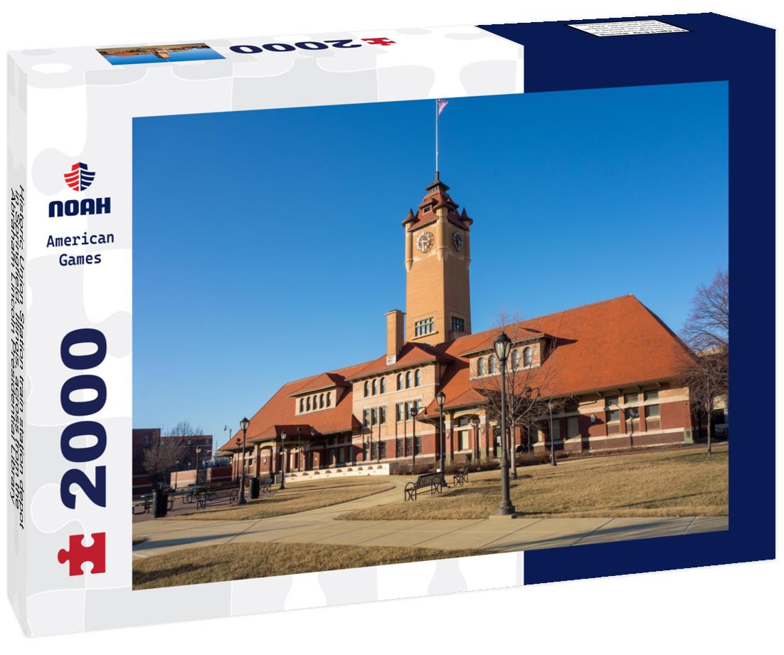 Noah Jigsaw Puzzle Historic Union Station train station depot in Springfield, Illinois, across from the Abraham Lincoln Presidential Library 2000 pieces