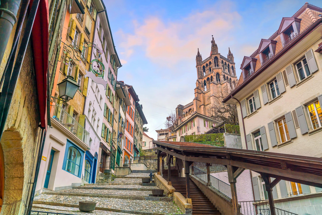 Skyline of the city of Lausanne in Switzerland 2000pc Puzzle