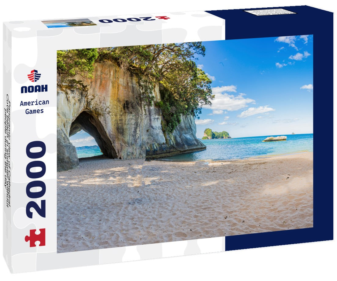 Noah Jigsaw Puzzle Panoramic view of Cathedral Cove beach in summer without people during the day 2000 Pieces