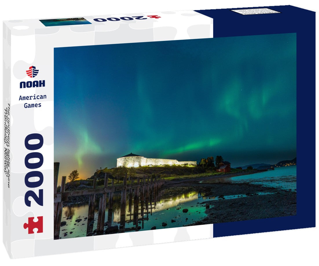 Noah Jigsaw Puzzle The northern lights shine over an old castle in Trøndelag, Norway 2000 Pieces