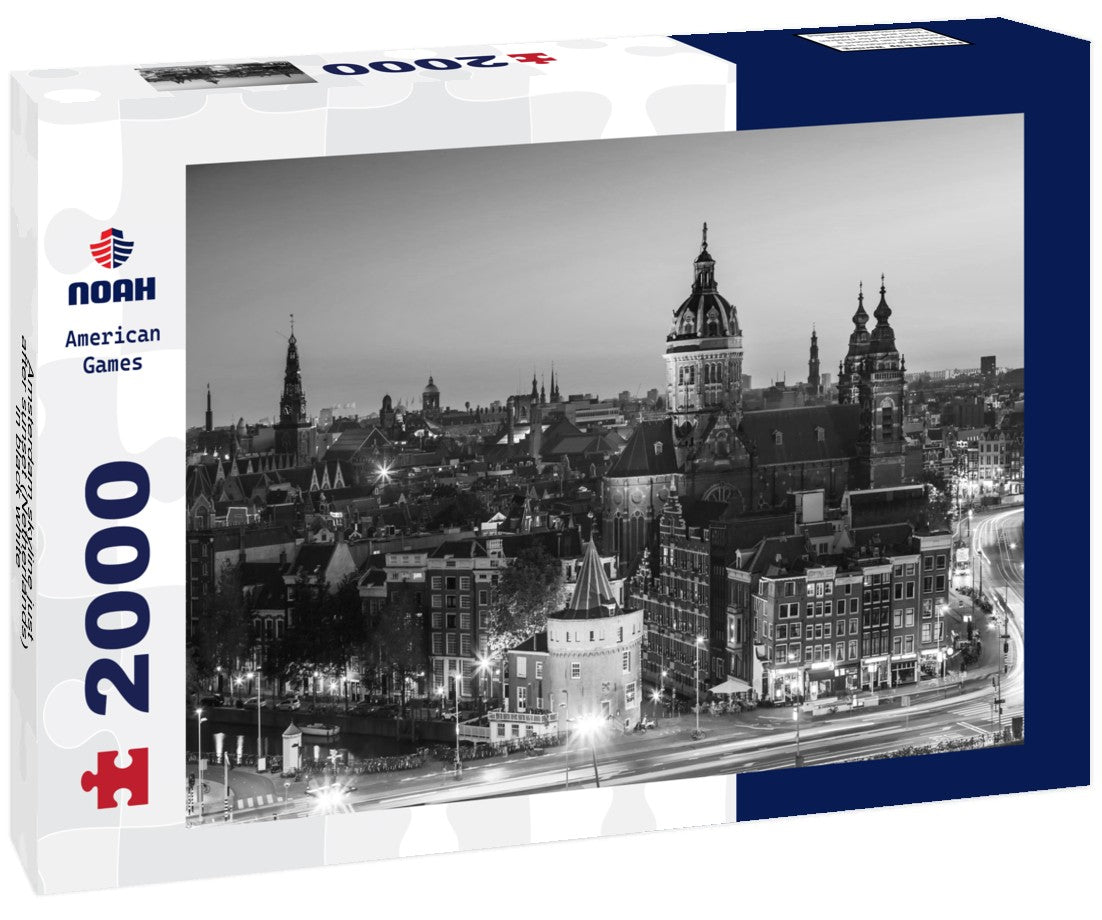 Noah Jigsaw Puzzle Amsterdam skyline just after sunset (Netherlands) in black white 2000 pieces