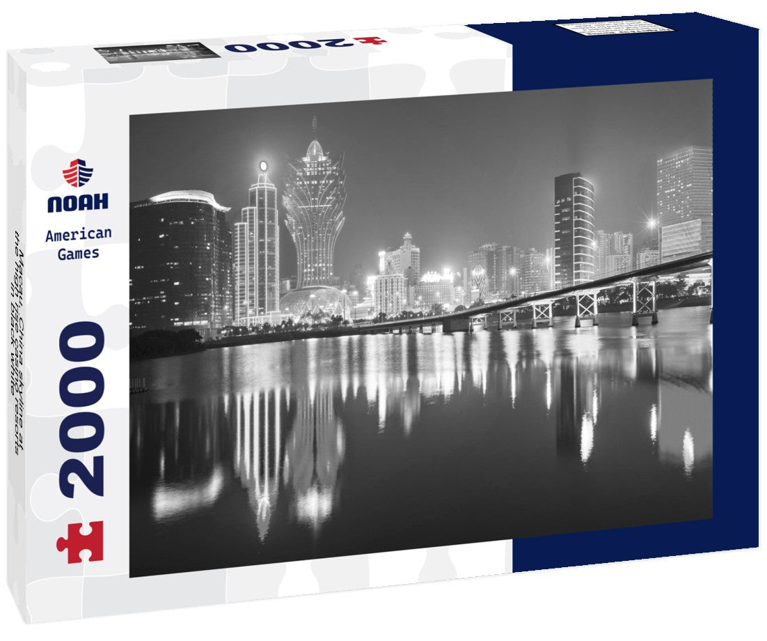 Noah Jigsaw Puzzle Macau, China skyline at the high rise casino resorts in black white 2000 pieces