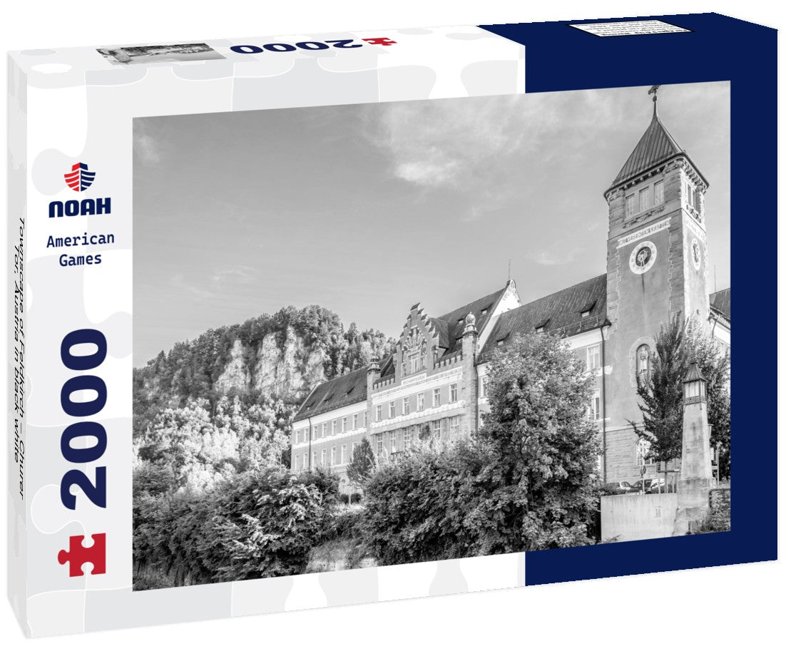 Noah Jigsaw Puzzle Townscape of Feldkirch – Churer Tor, Austria in black white 2000 pieces