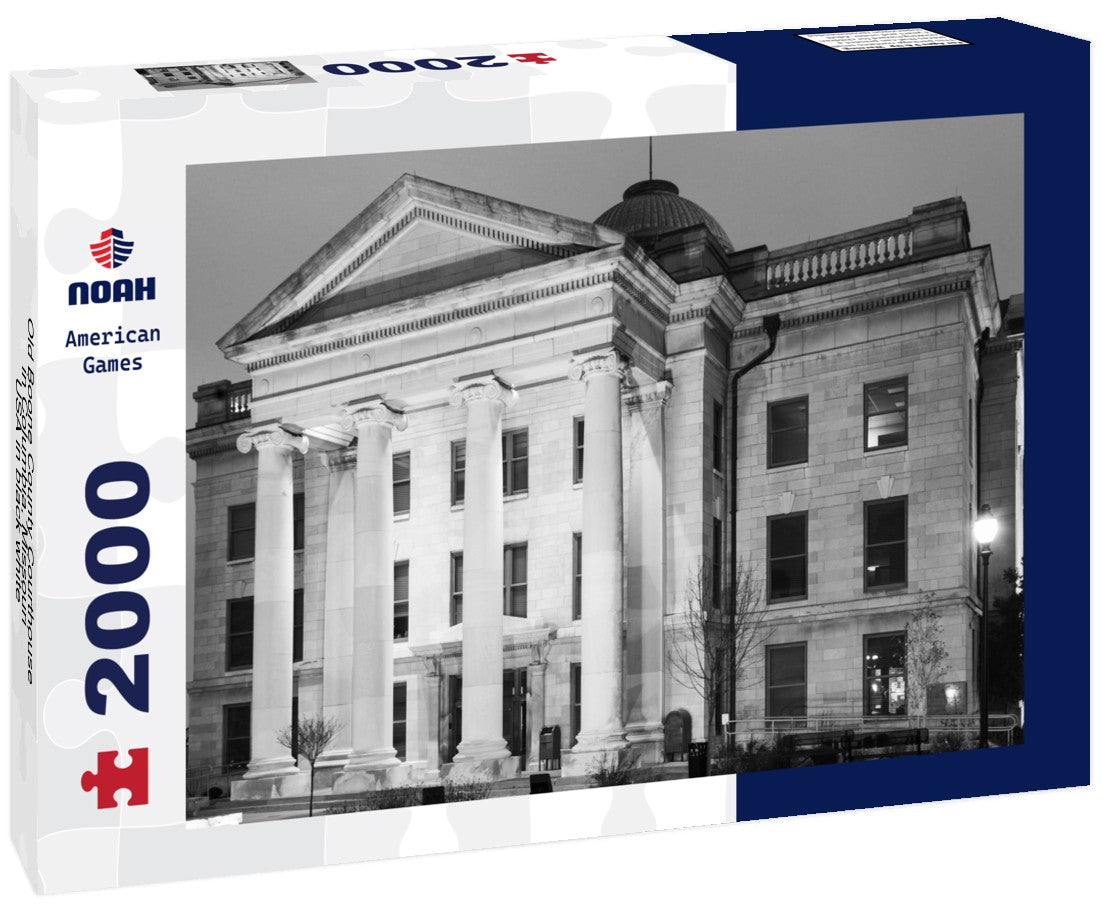Noah Jigsaw Puzzle Old Boone County Courthouse in Columbia, Missouri, USA in black white 2000 pieces