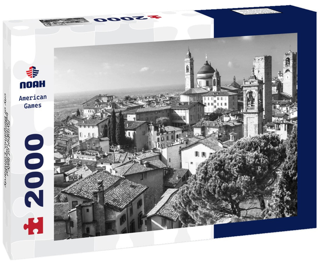 Symbol of Italy - beautiful medieval city of Bergamo, Lombardy 2000pc PuzzleBlack and White