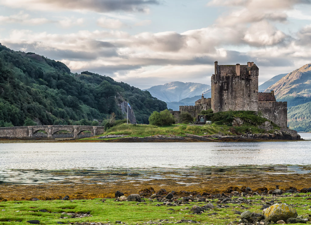 Eilean Donan Castle, Loch Duid, Highlands, Scotland, United Kingdom