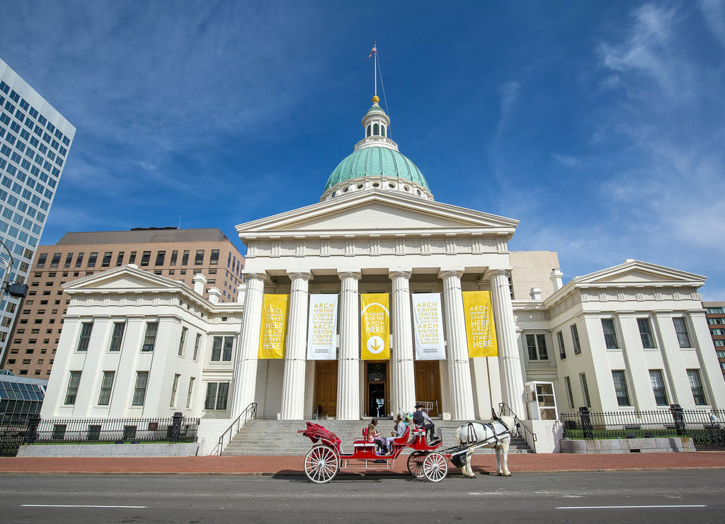 St. Louis downtown with Old Courthouse Missouri