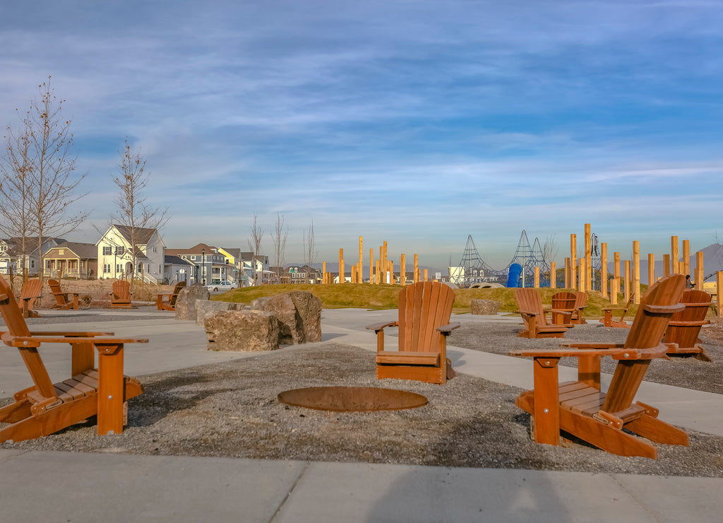 Relaxing park and beautiful homes in Daybreak Utah