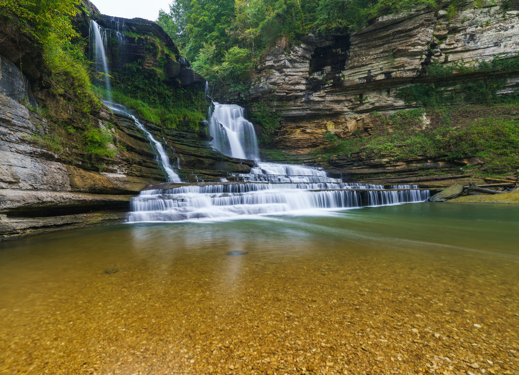 Waterfall in Cummins Falls State Park, Tennessee