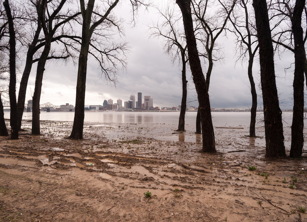 Ohio River Riverbanks Overflowing Louisville Kentucky Flooding