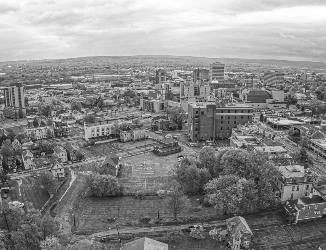 Noah Jigsaw Puzzle Eastern coastline of Acadia National Park at sunrise in black white 1000 pieces