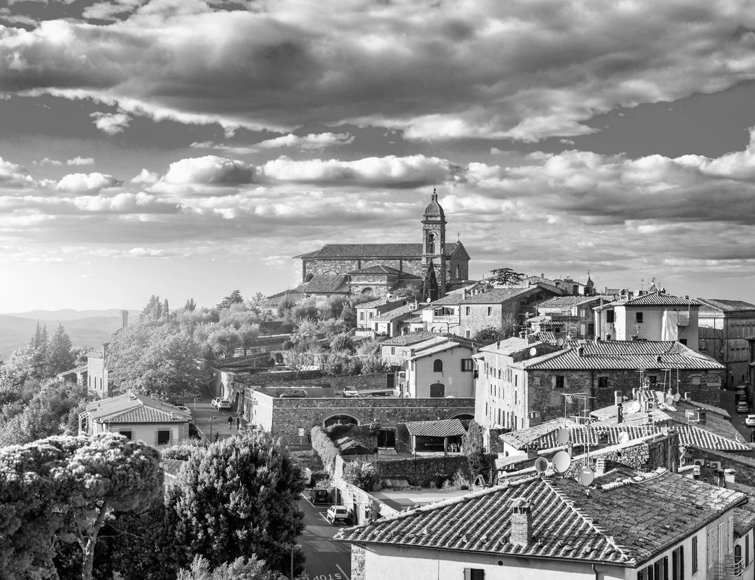 Noah Jigsaw Puzzle Grand Rapids, Michigan, USA downtown city skyline at the Grand River at dusk in black white 1000 pieces