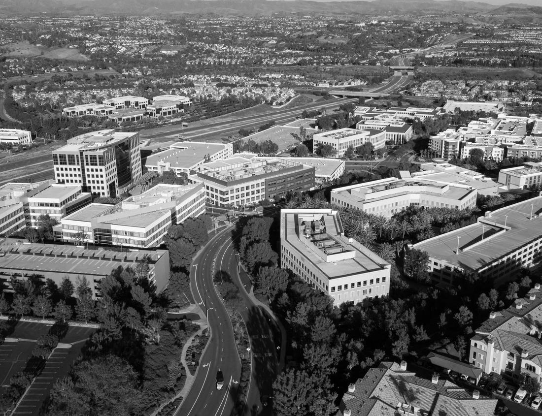 Noah Jigsaw Puzzle Boone, North Carolina, USA Campus and city skyline at dusk in black white 1000 pieces