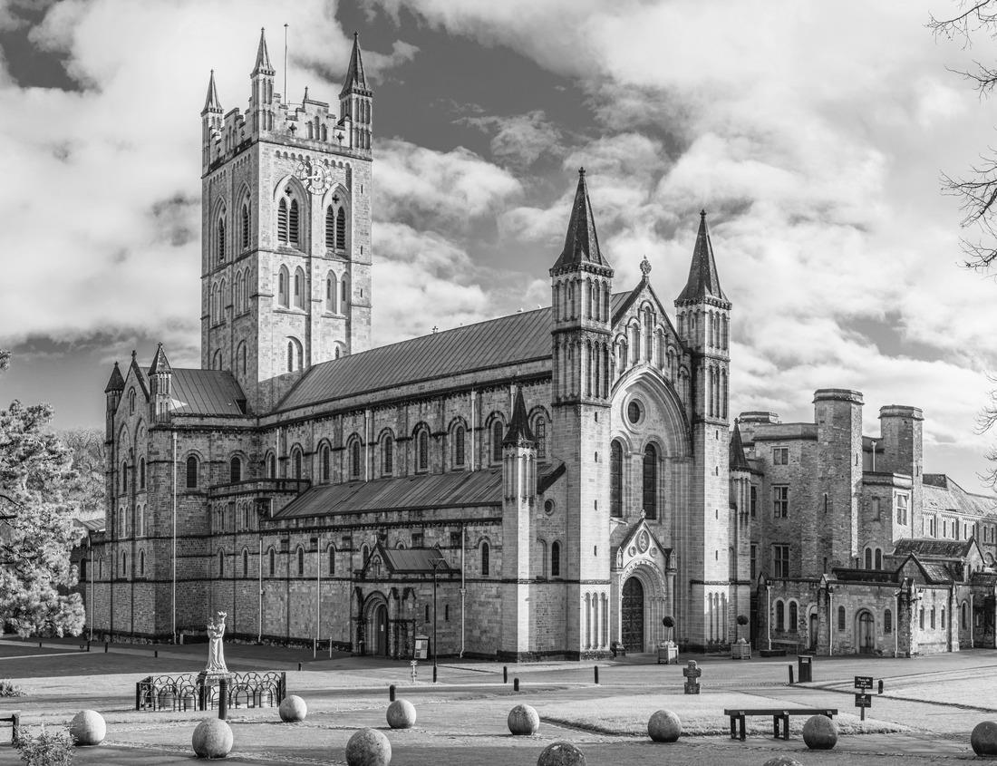 Noah Jigsaw Puzzle Buckfast Abbey Church in Buckfastleigh, Devon, England. in black white 1000 pieces