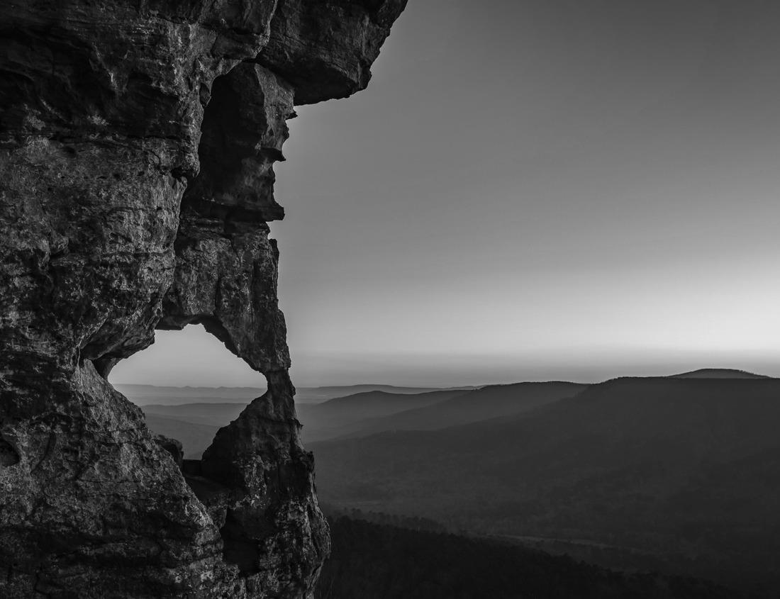 Noah Jigsaw Puzzle Beaumont is a town in South East Texas in black white 1000 pieces