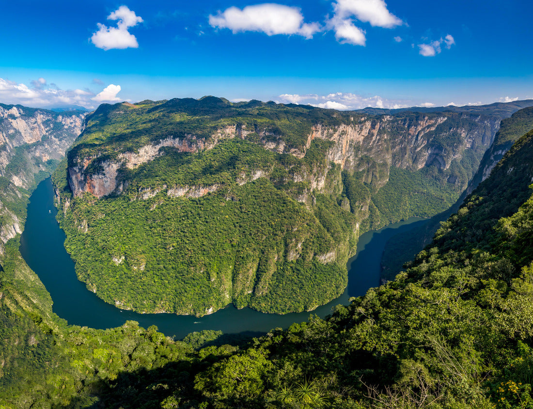 Sumidero Canyon, a massive natural gorge in Chiapas, Mexico. 1000pc PuzzleBlack and White
