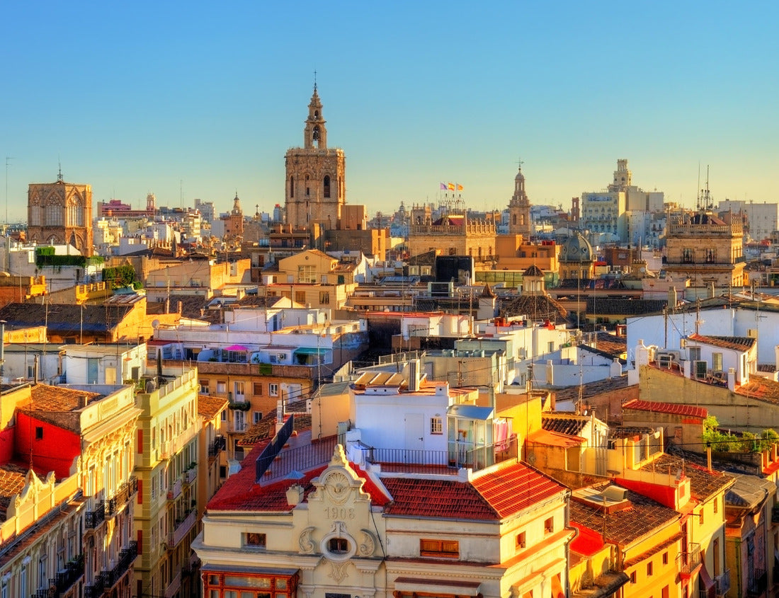 Noah Jigsaw Puzzle Aerial view of the old town in Valencia from the Serranos Gate - Spain 1000 pieces
