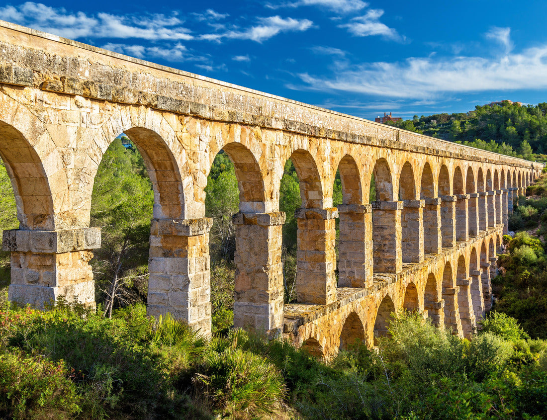 Noah Jigsaw Puzzle Les Ferreres Aqueduct, also known as Pont del Diable. Part of the Roman aqueduct built to supply water to the ancient city of Tarraco - now Tarragona, Spain 1000 pieces