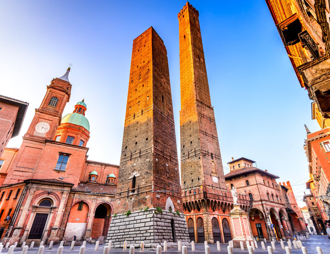 Noah Jigsaw Puzzle Bologna, Italy - Two Towers (Due Torri), Asinelli and Garisenda, symbols of medieval Bologna 1000 pieces