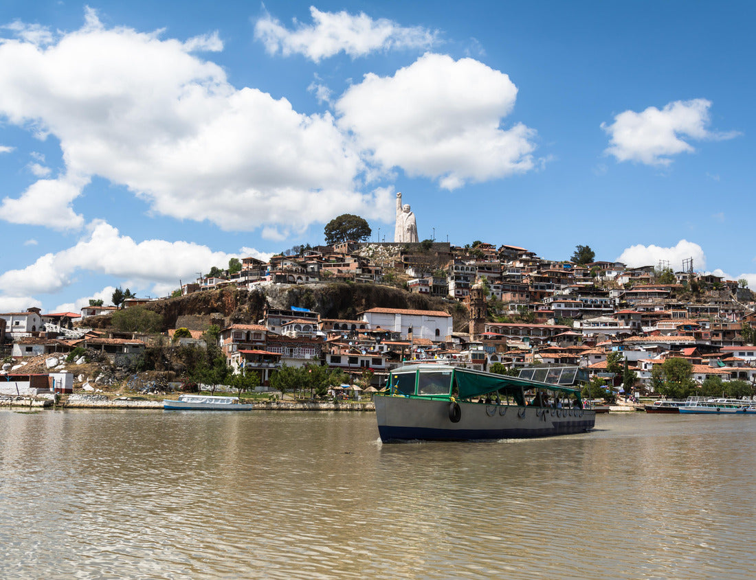 Noah Jigsaw Puzzle Boat in Lake of Patzcuaro Michoacán 1000 pieces