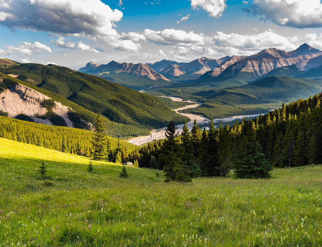 Sunrise Hill and Kananaskis Country, Alberta, Canada. 1000pc PuzzleBlack and White