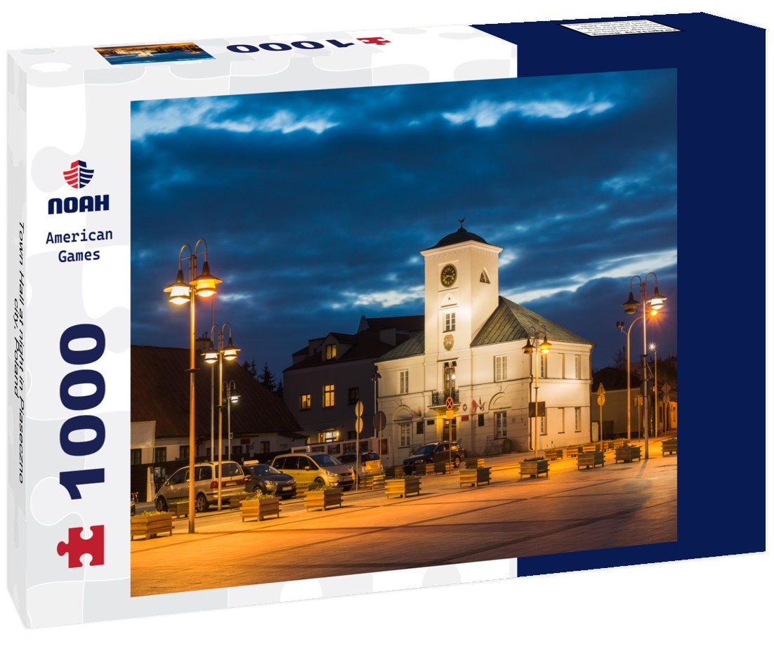 Noah Jigsaw Puzzle Town Hall at night in Piaseczno city, Poland 1000 pieces