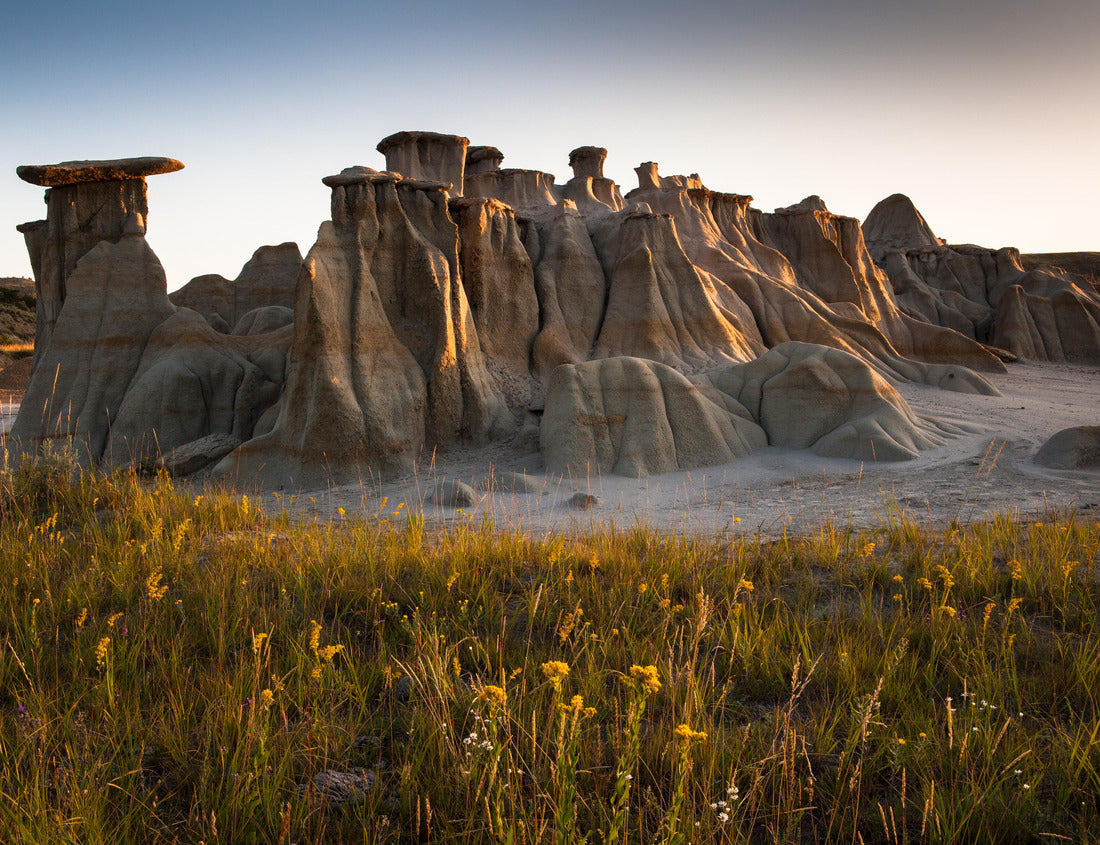 Noah Jigsaw Puzzle Hoodoos at Theodore Roosevelt National Park at sunrise, ND 1000 pieces