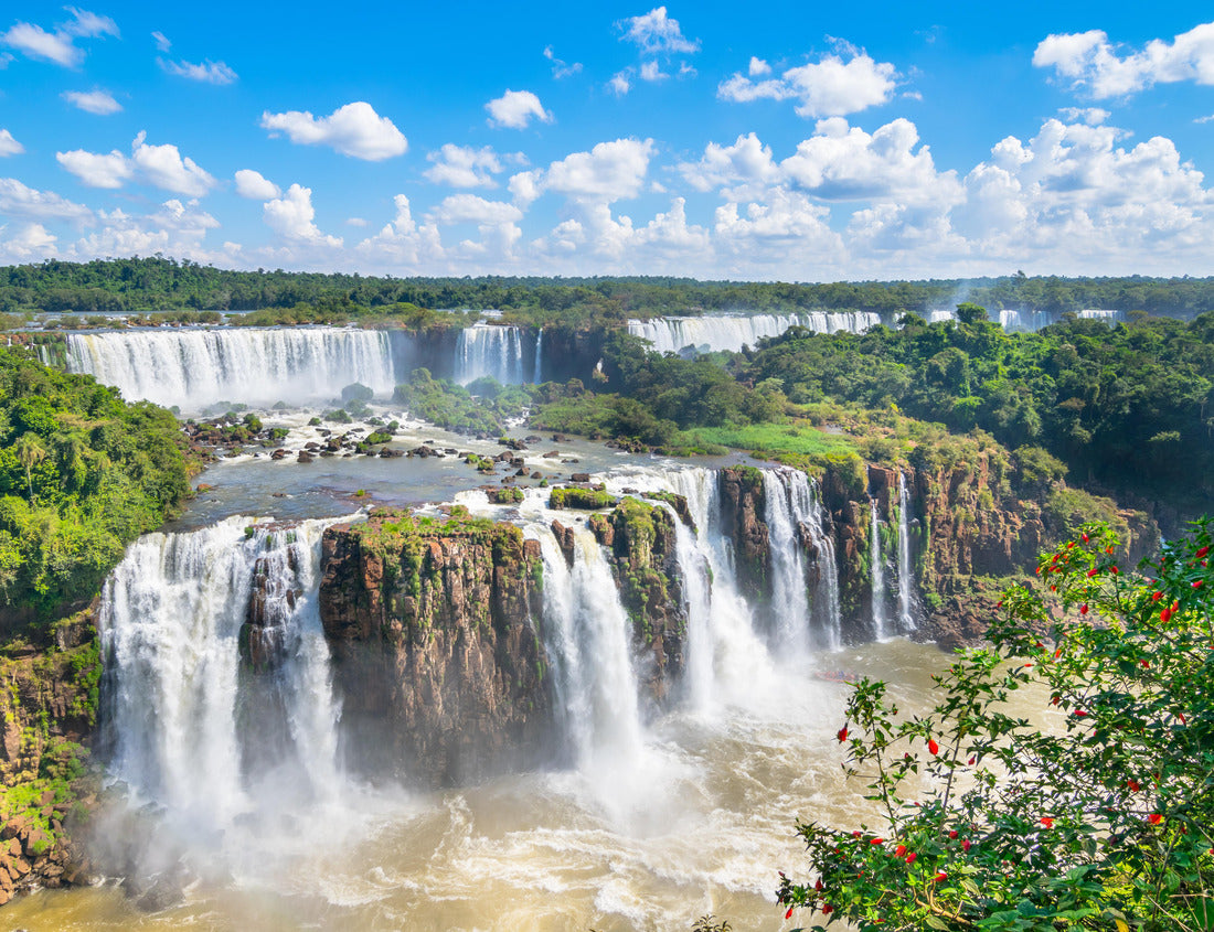 Noah Jigsaw Puzzle Beautiful view of Iguazu Falls, one of the seven natural wonders of the world - Foz do Iguaçu, Brazil 1000 pieces