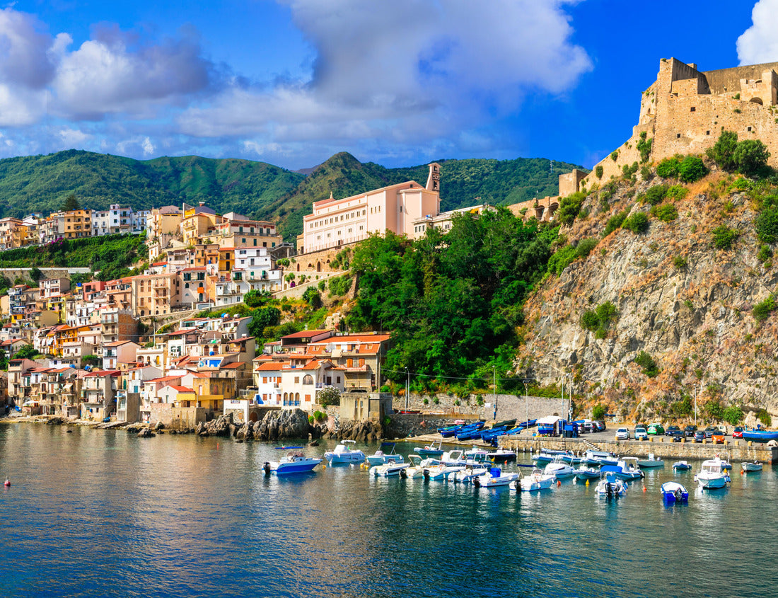 Noah Jigsaw Puzzle Beautiful coastal town of Scilla in Calabria. View with medieval castle over rocks 1000 pieces