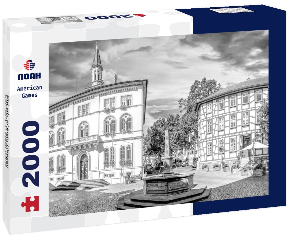 Noah Jigsaw Puzzle Old city of Lich, Hessen, Germany in black white 2000 pieces