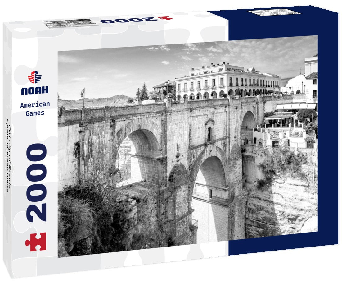 Noah Jigsaw Puzzle Old city of Ronda, Spain in black white 2000 pieces